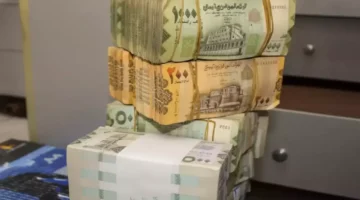 مليون موظف يمني يتسلمون أول راتب بعد 9 سنوات توقف وتأثيره على تحسين ظروف الحياة اليومية 1